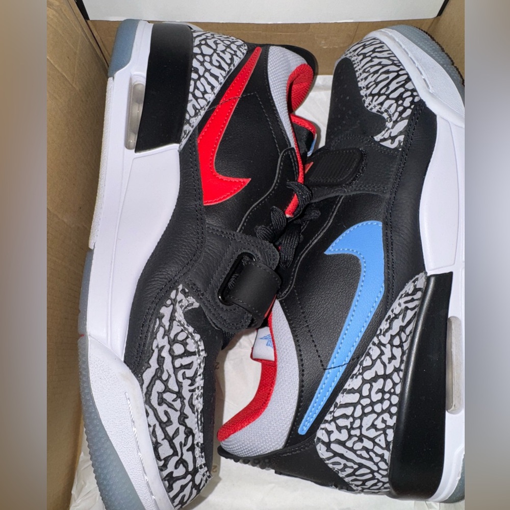 Jordan legacy 312 ‘Chicago Flag’